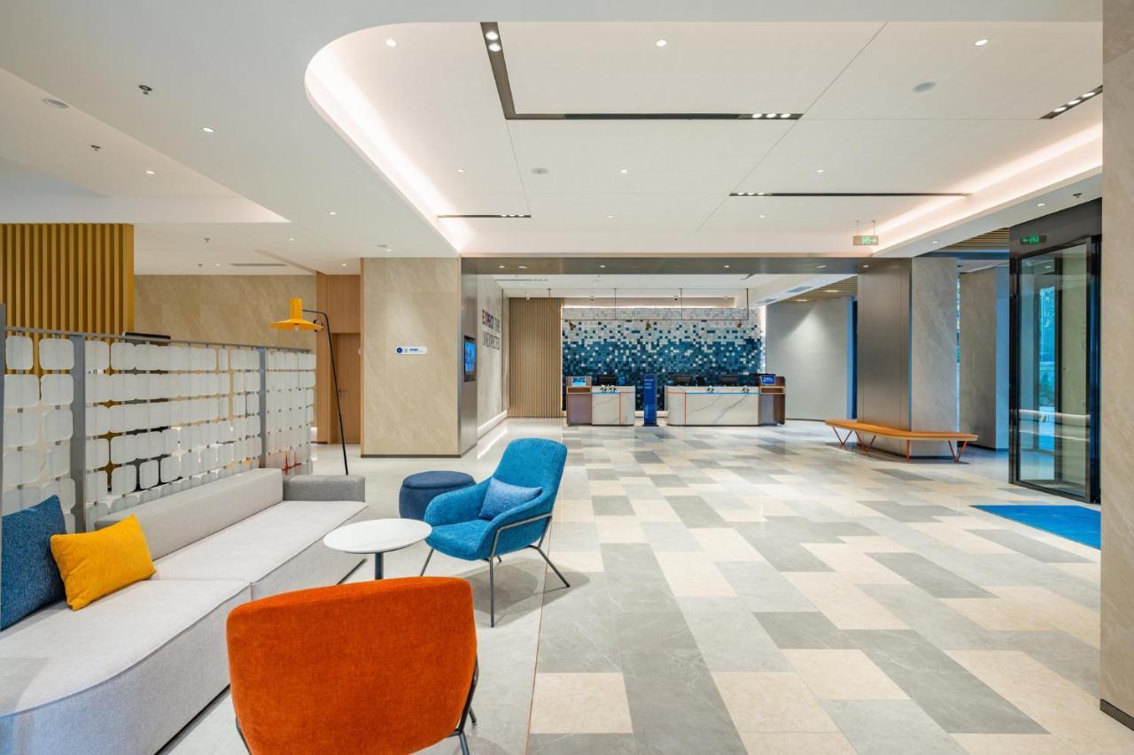 Holiday Inn Express Chengdu Tianfu Square By Ihg - Chunxi Road And Kuanzhai Alley Экстерьер фото
